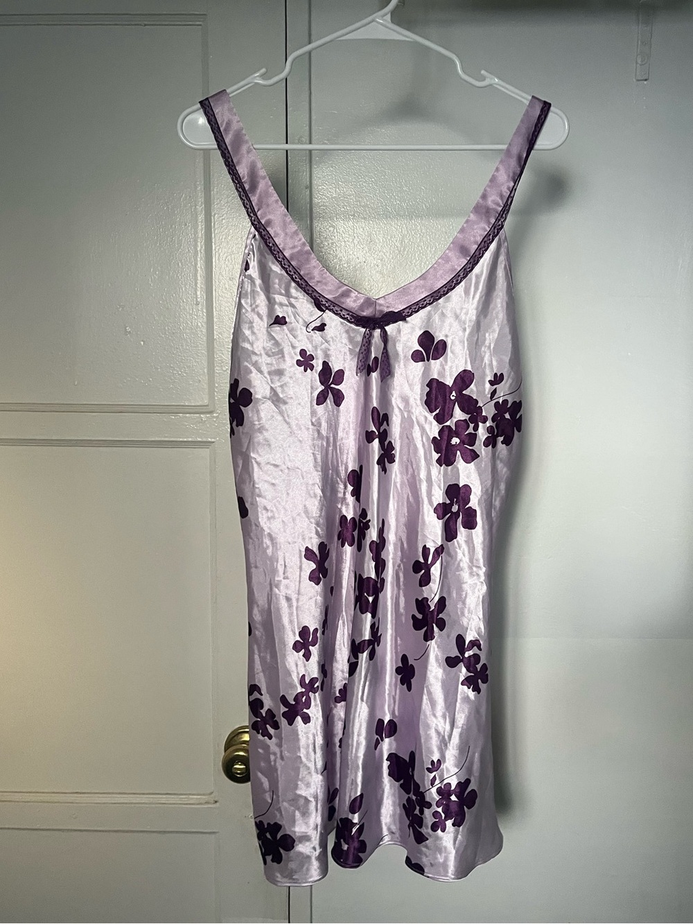 Jones New York Lavender Slip with Dark Purple Floral Print